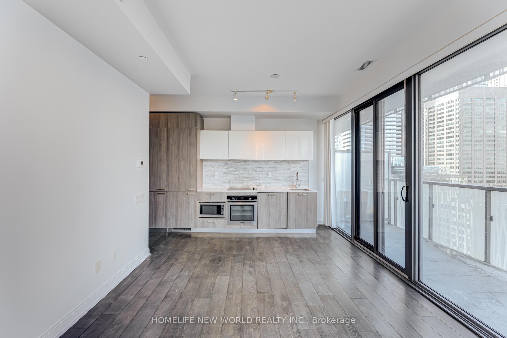 1 Bedroom Condo at 50 Charles, Toronto For sale