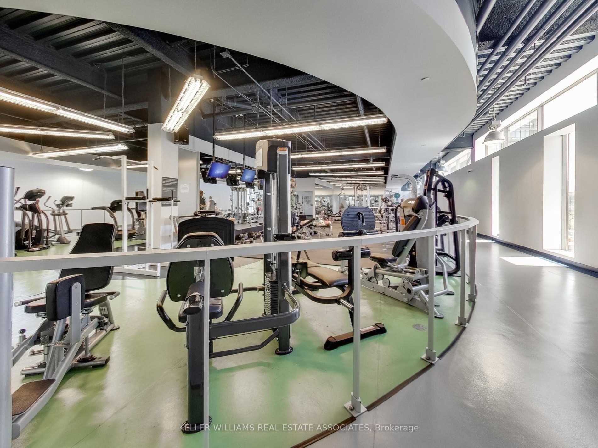 5 Mariner Terrace, #1011