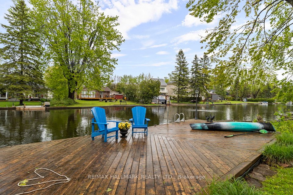 95 Lake Avenue, Ramara, ON L0K 1B0
