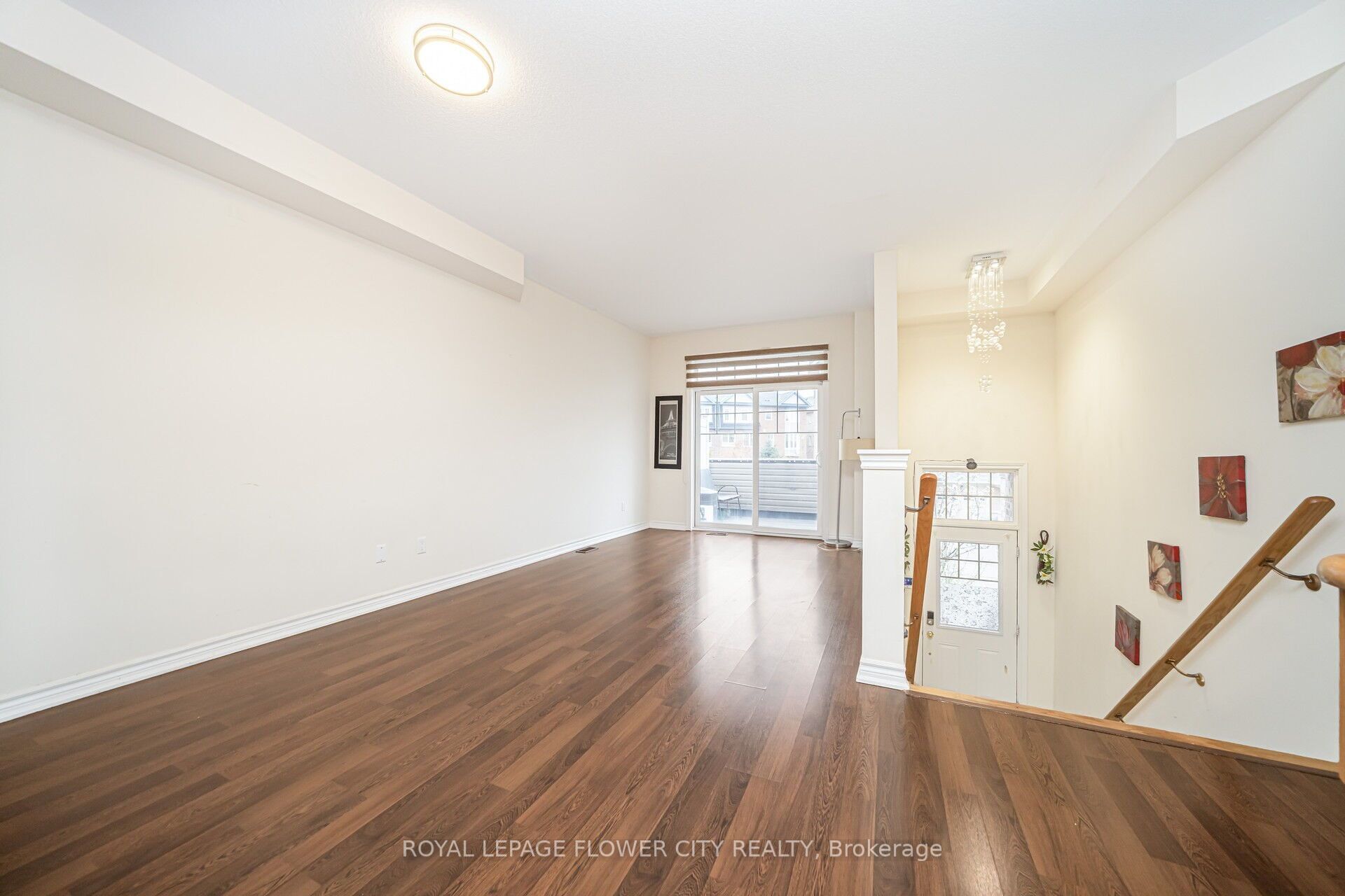 82 Magdalene Crescent