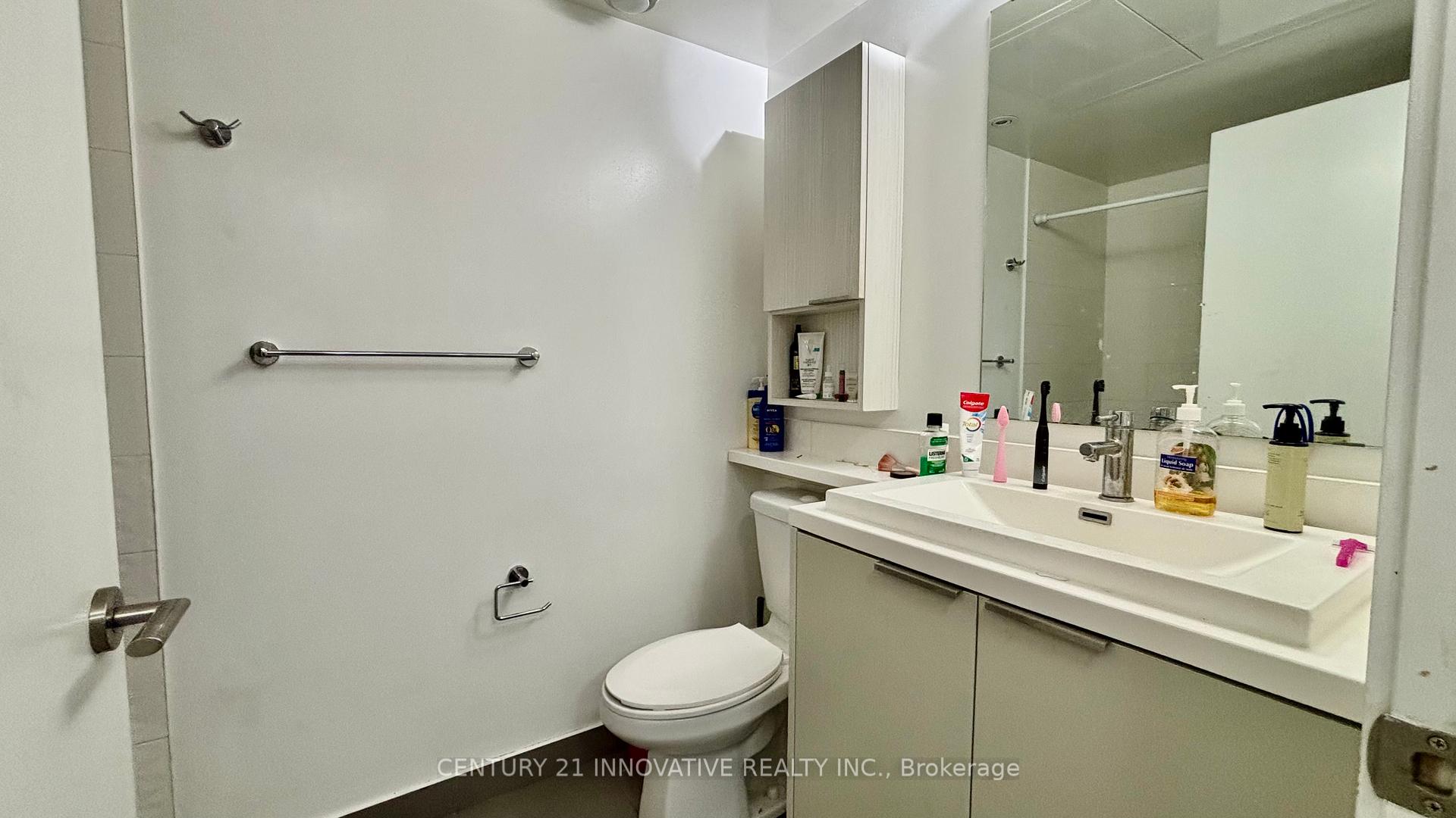 1 Bedroom Condo at 2 Sonic, Toronto For sale