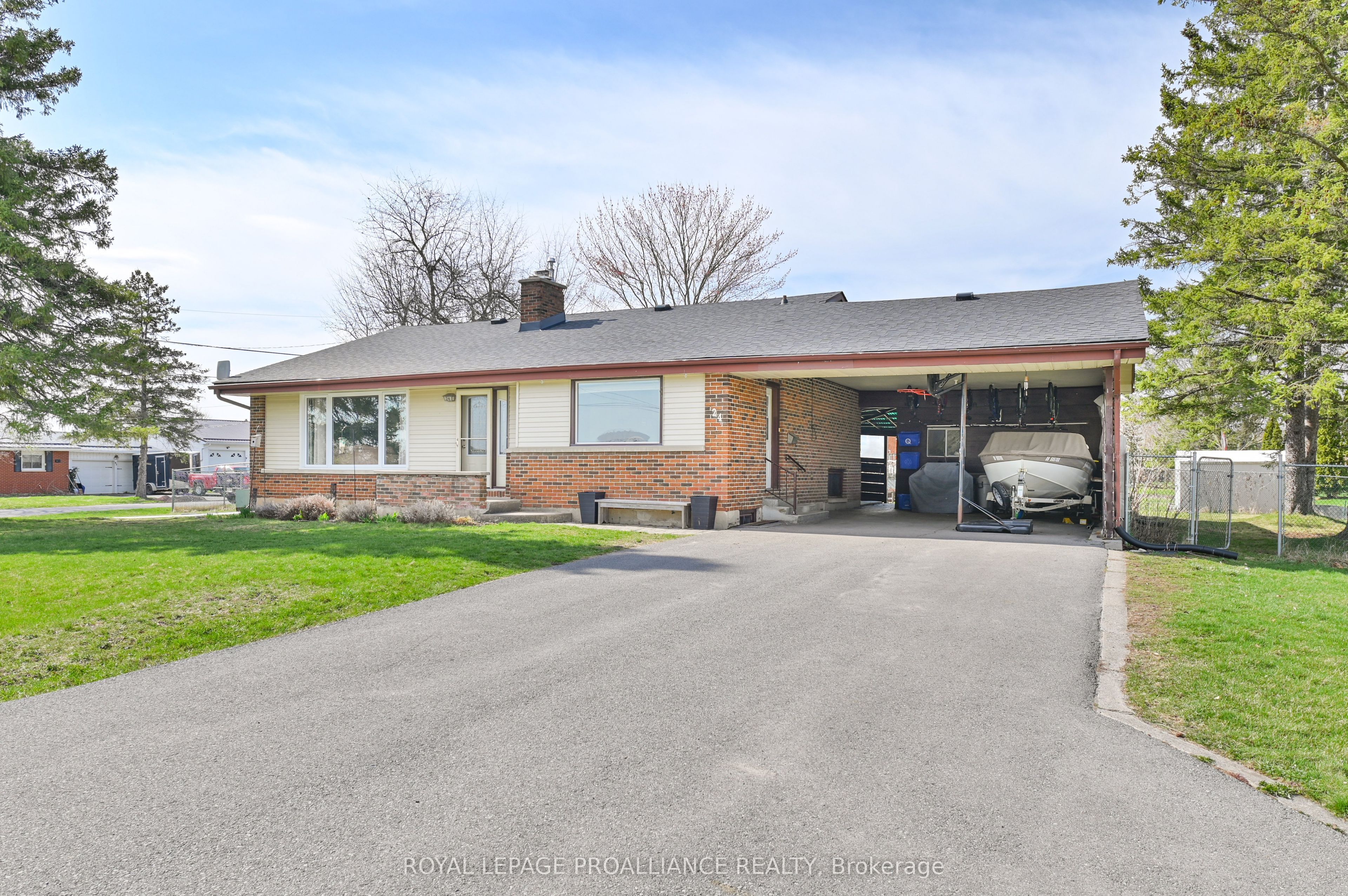 24 Rodgers Drive, Stirling-Rawdon, ON K0K 3E0