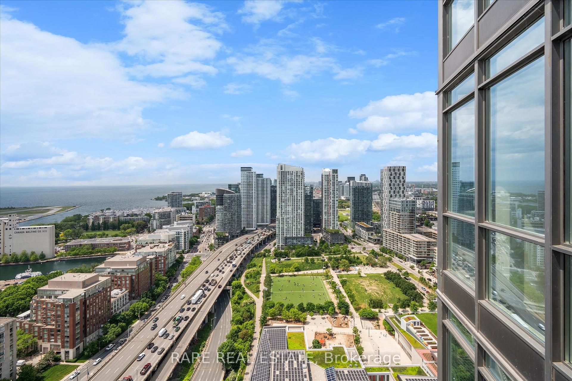 3 Bedrooms Condo at 11 Brunel, Toronto For sale