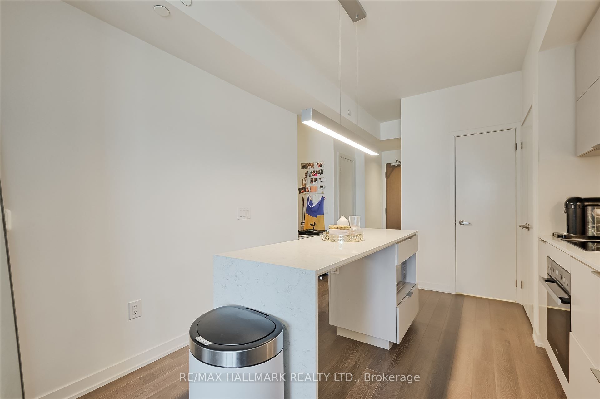 20 Richardson Street E, #602