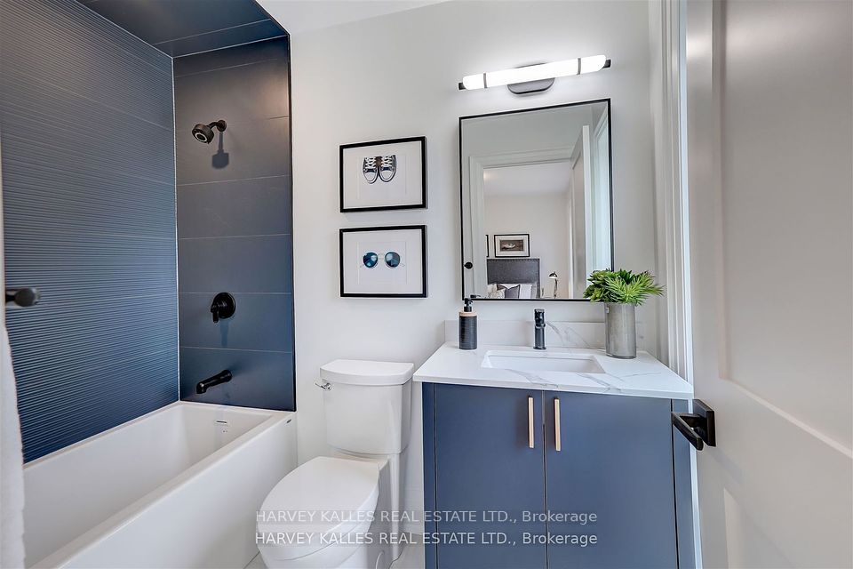7B Bracebridge Avenue