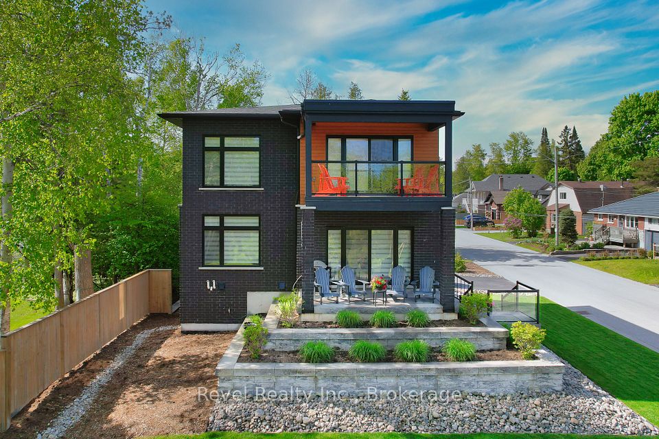 1911 Shore