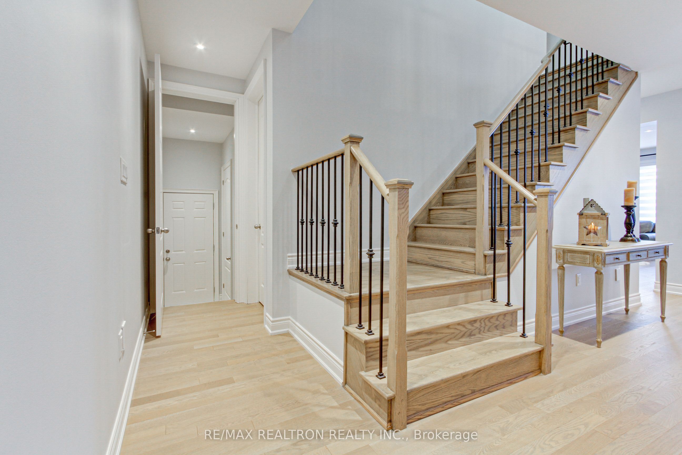 11 Beebalm Lane