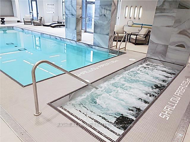 2 Bedrooms Condo at 56 Annie Craig, Toronto For sale