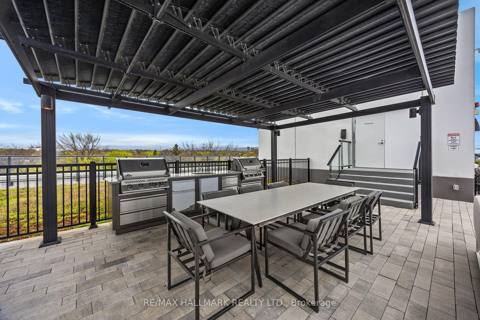 3 Bedrooms Condo at 1630 Queen, Toronto For sale