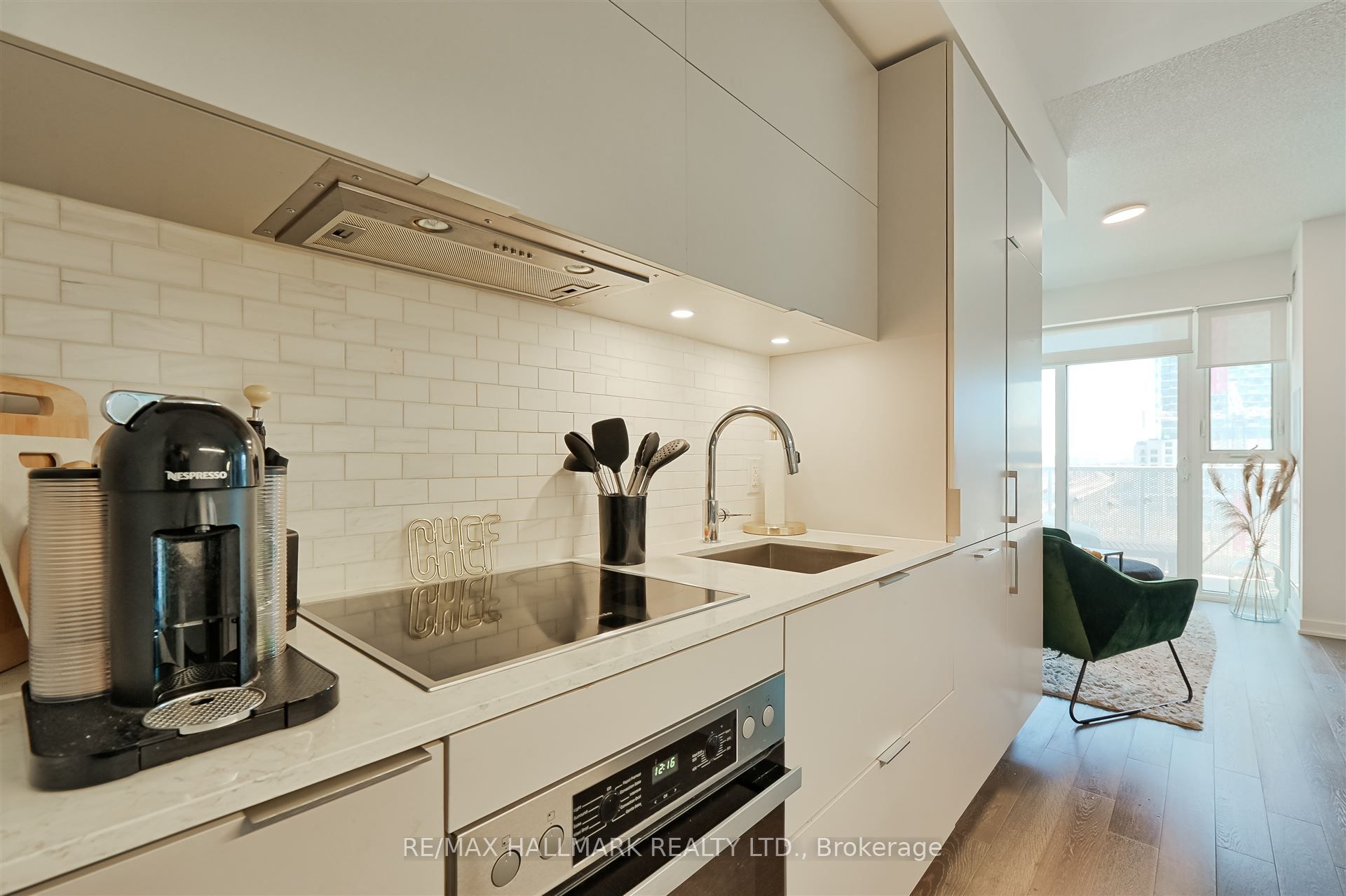 20 Richardson Street E, #602