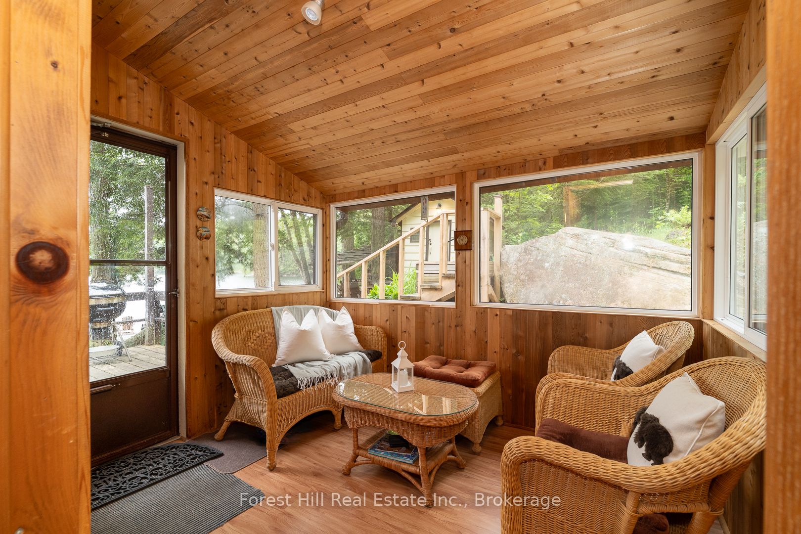 1147 Tock Lane