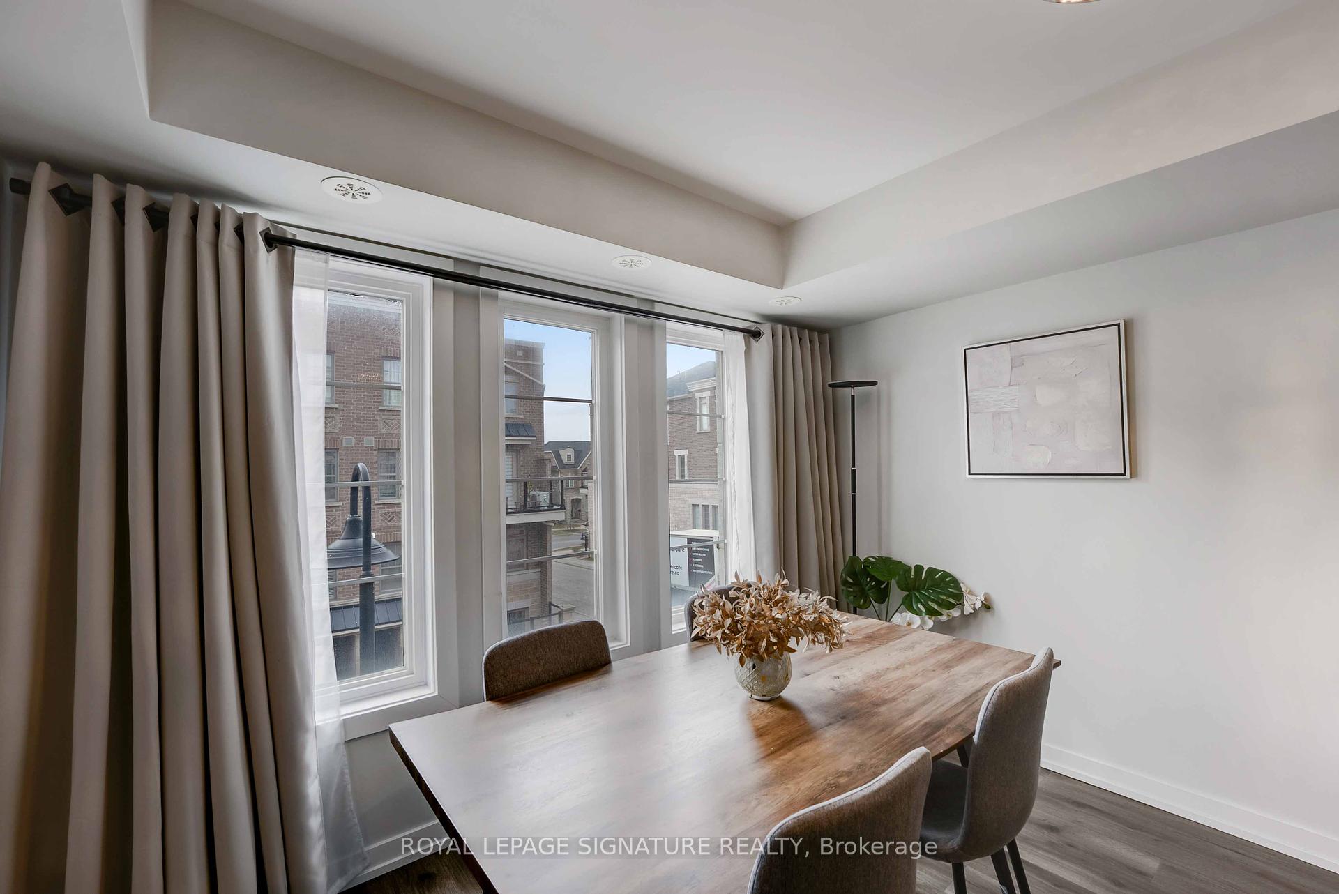 2 Bedrooms Condo at 2315 Sheppard,  Toronto For sale