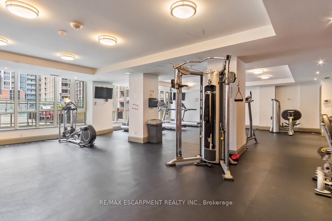 1 Bedroom Condo at 35 Bastion, Toronto For sale