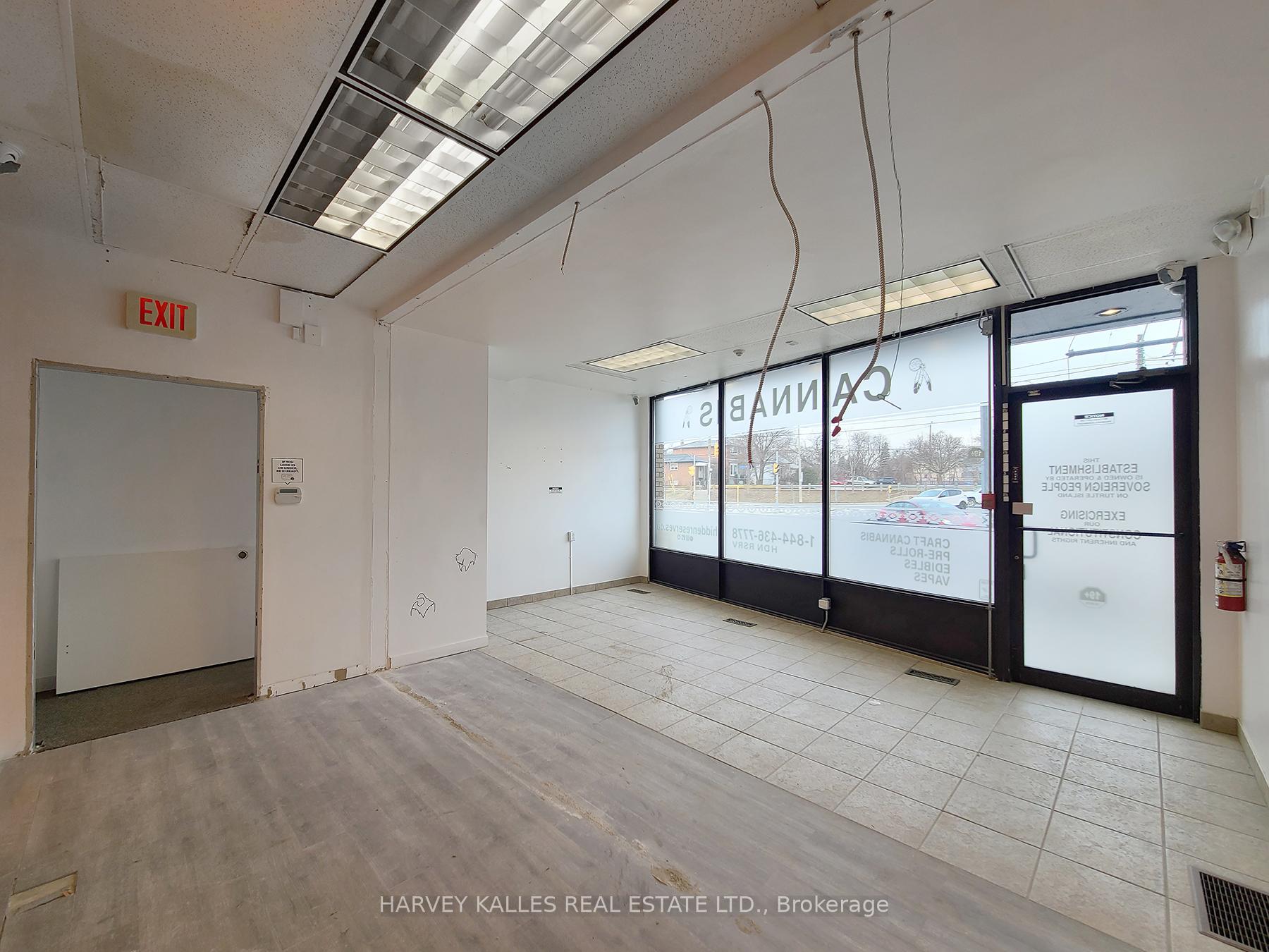 3813 Lake Shore Boulevard W retail