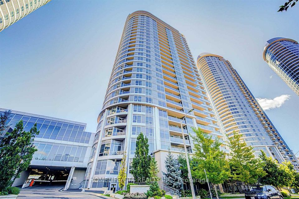 151 Village Green Square