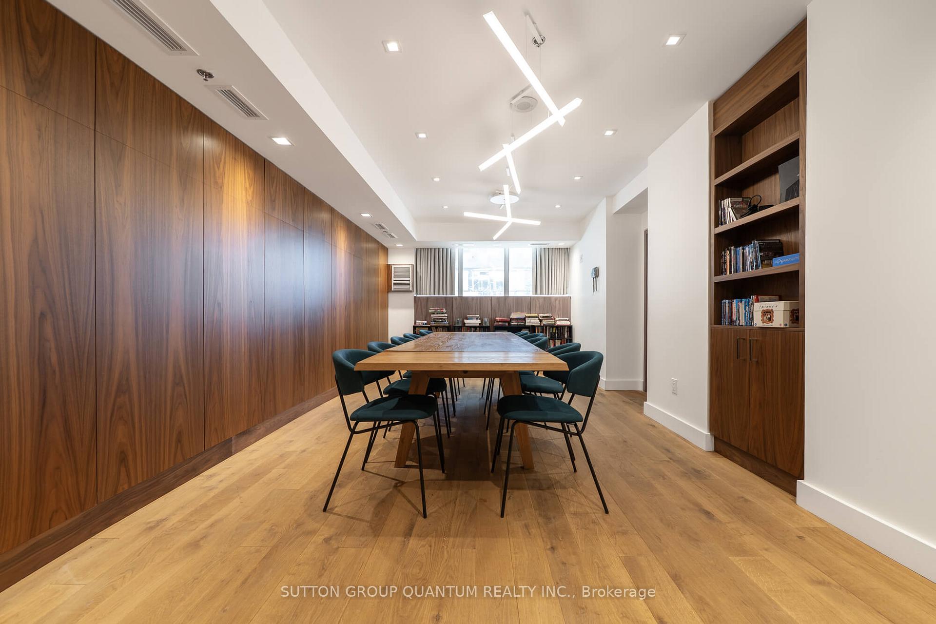 3 Bedrooms Condo at 81 Navy Wharf,  Toronto For sale