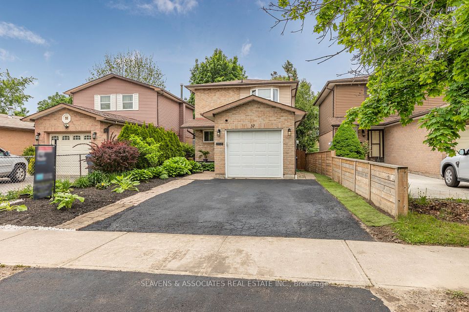37 Vodden Street, Brampton, ON L6X 2W6