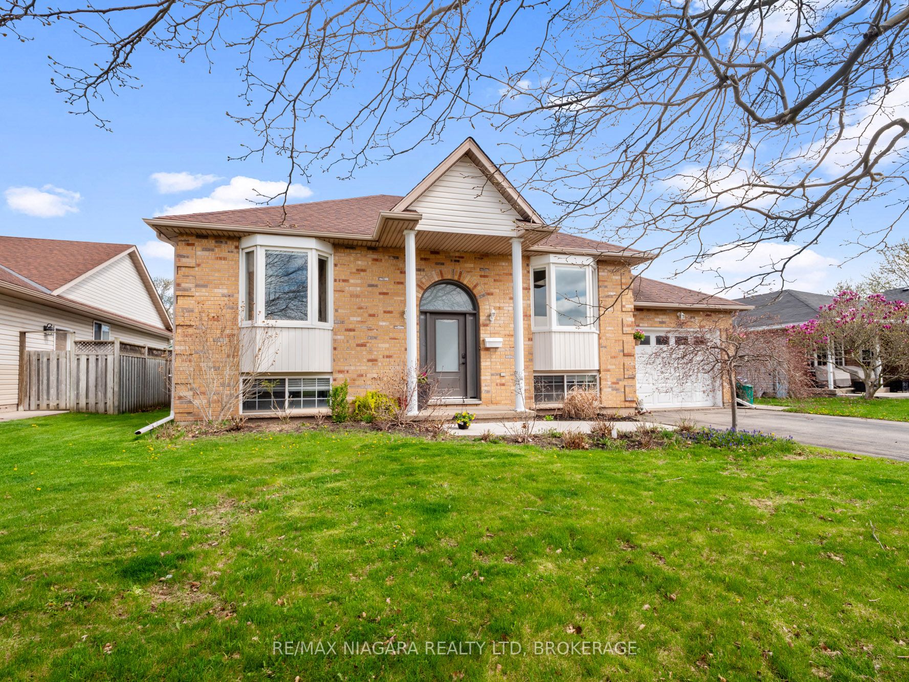 3564 Hill Street, Fort Erie, ON L0S 1S0