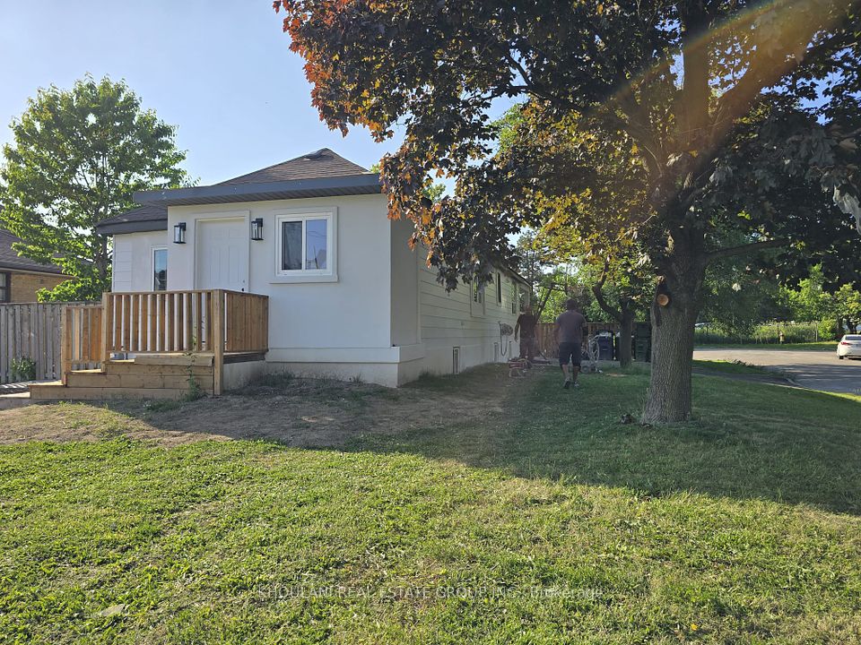 20 Dee Avenue