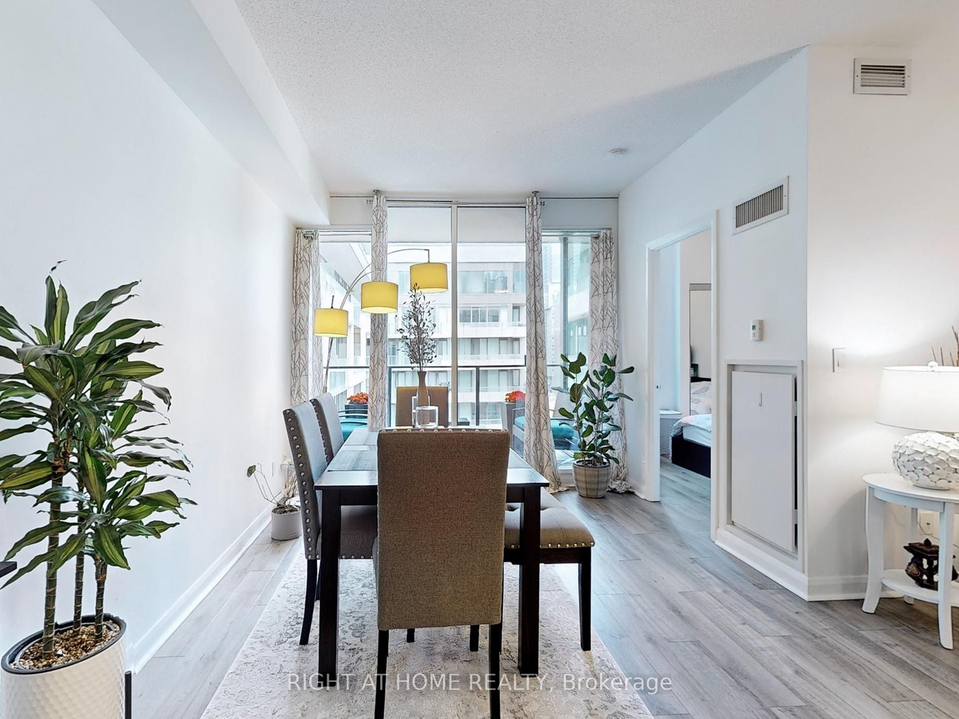 111 Elizabeth Street, #1702