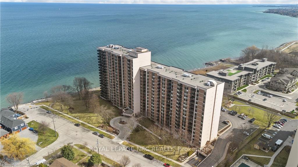 2 Bedrooms Condo at 500 GREEN,  Hamilton For sale
