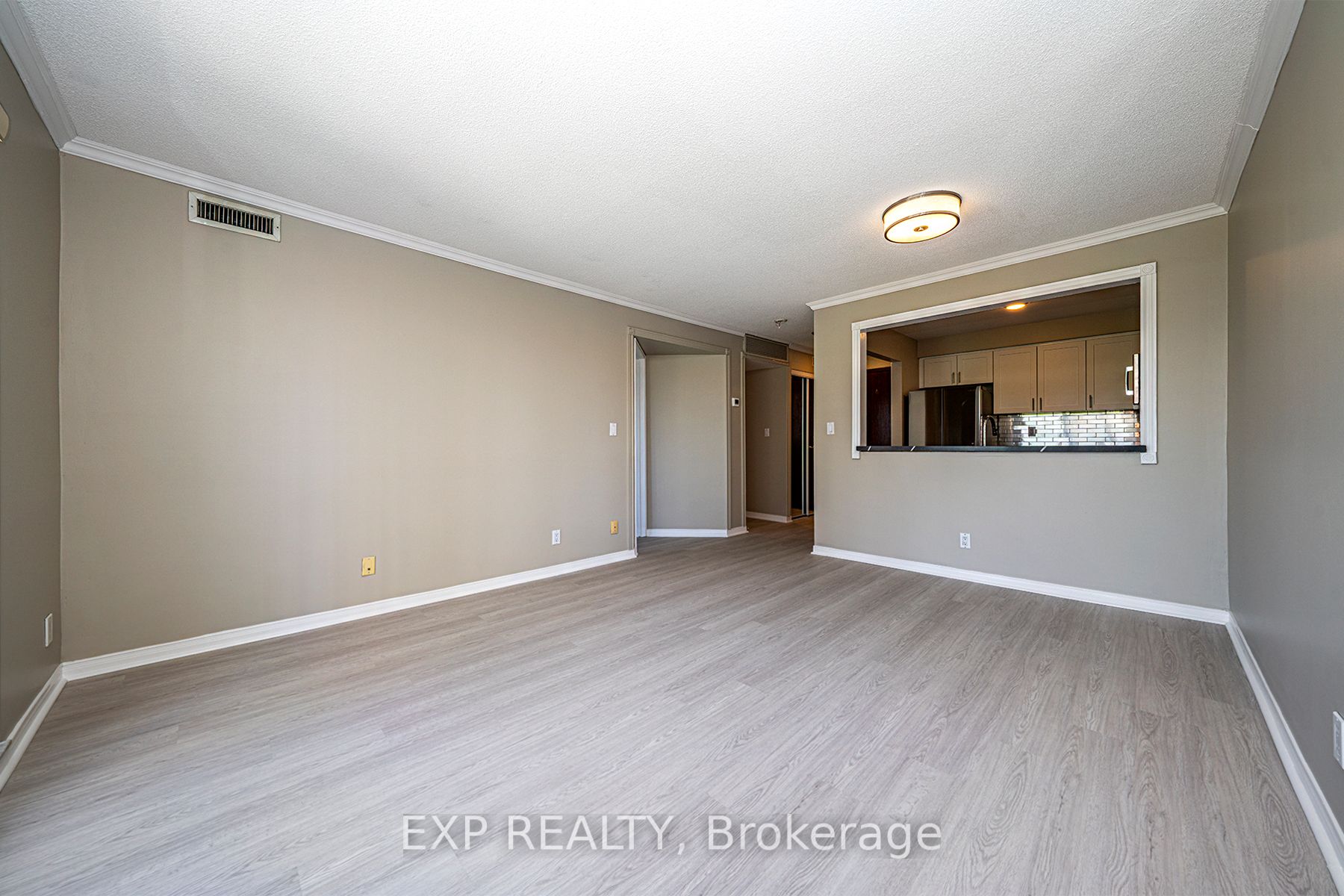 38 Hollywood Avenue, #312