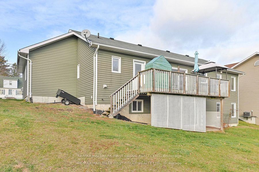 315 River Street, Tweed, ON K0K 3J0