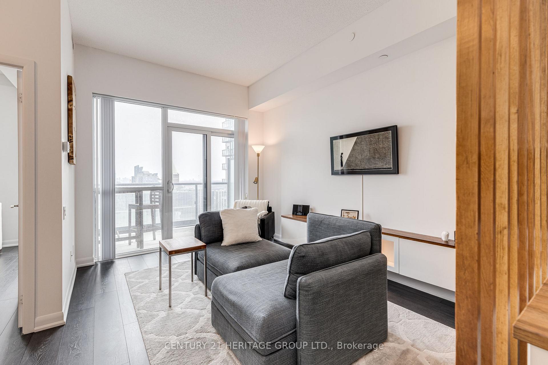 2 Bedrooms Condo at 5168 Yonge, Toronto For sale