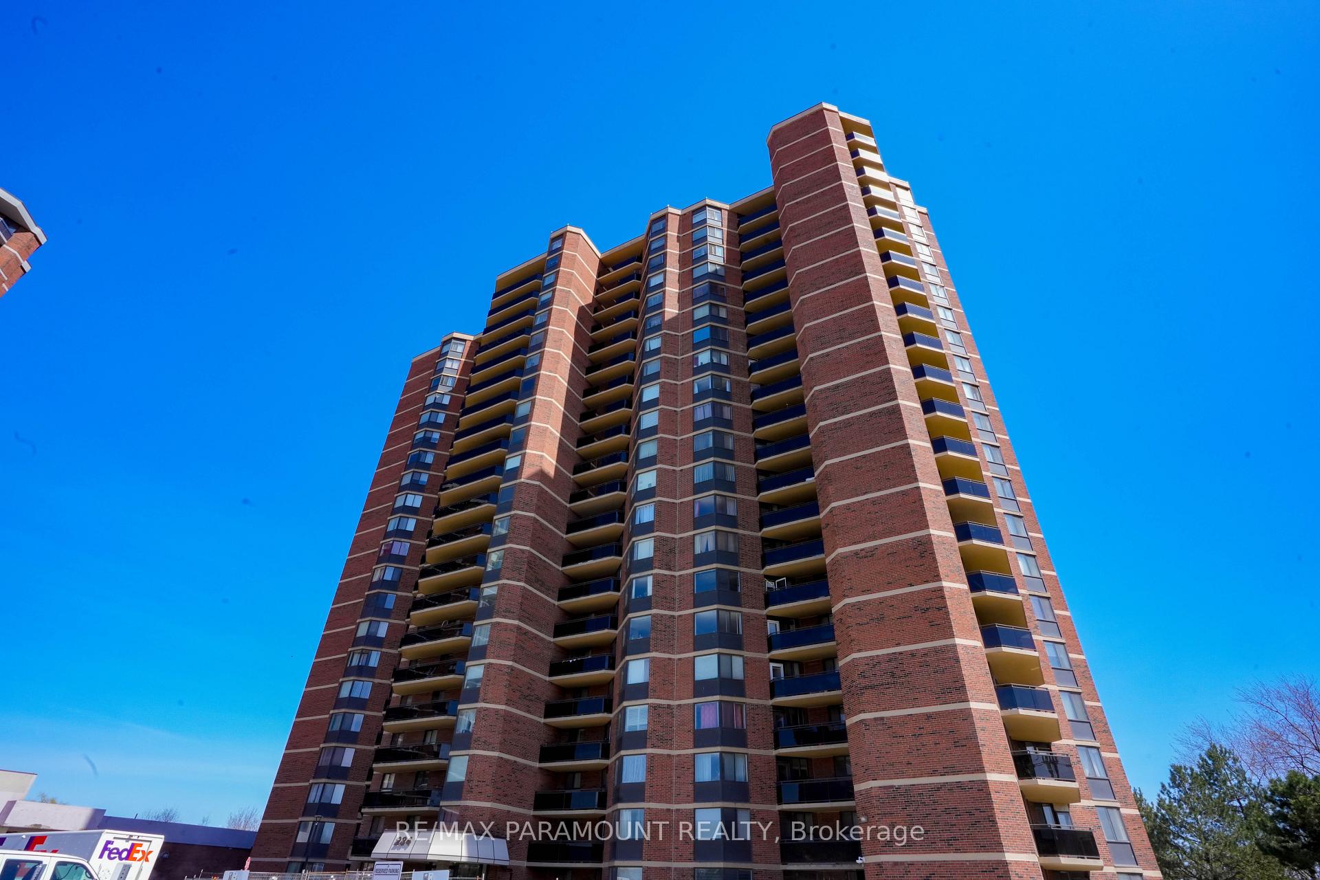 3 Bedrooms Condo at 234 Albion,  Toronto For sale