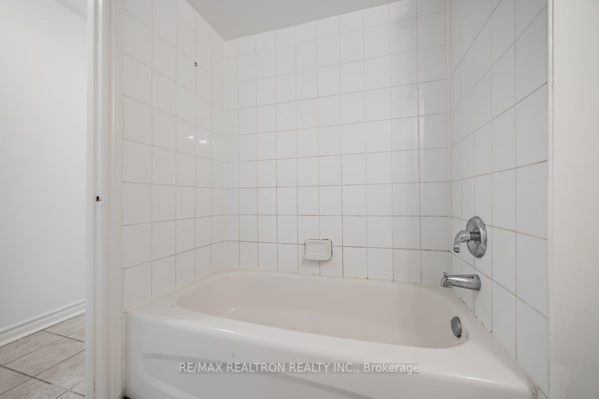 1401 Dupont Street, #225