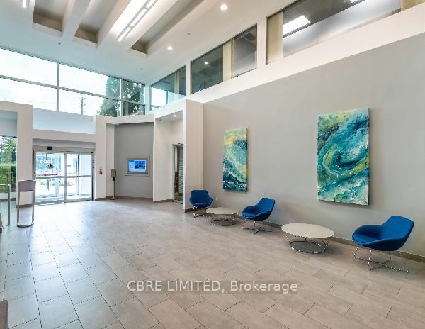 5575 North Service Road, #500-501