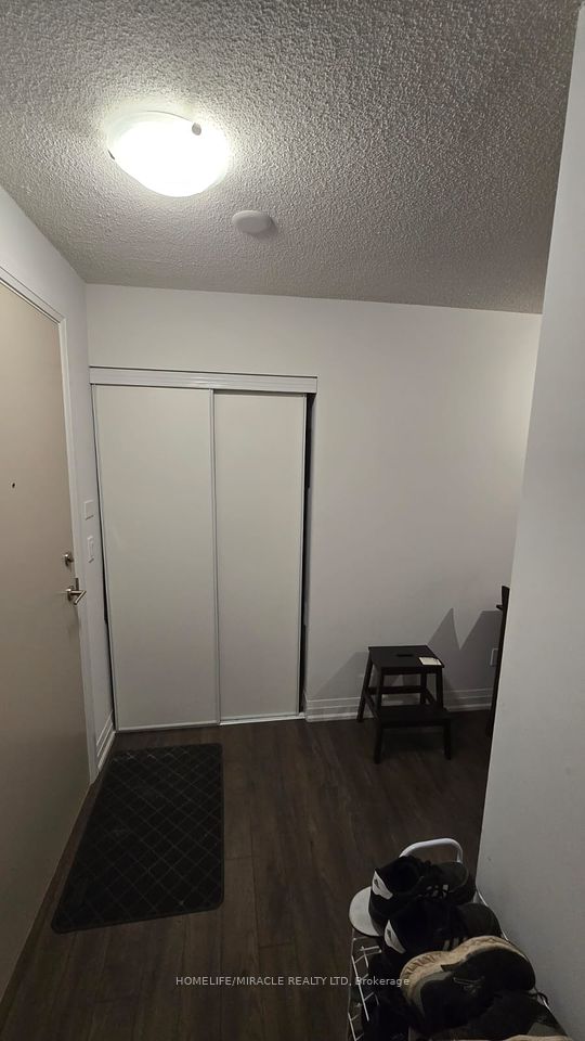 https://trreb-image.ampre.ca/zPqk12YlG65M9E7i3Is6YiXHavxgWb3rF2DfJJqTbok/rs:fit:960:960/wm:.5:so:0:50:.4/wmsh:10/wmt:PHNwYW4gZm9yZWdyb3VuZD0nd2hpdGUnIGZvbnQ9JzY4Jz5IT01FTElGRS9NSVJBQ0xFIFJFQUxUWSBMVEQsIEJyb2tlcmFnZTwvc3Bhbj4/L3RycmViL2xpc3RpbmdzLzQwLzk1LzQ5LzkwL3AvNzE0NWM1MTYtNmViNi00MDk0LWEyMDEtNjcxMTQxOTNkZjNhLmpwZw.jpg