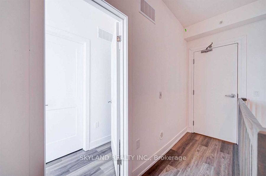 57 Finch Avenue W, #41