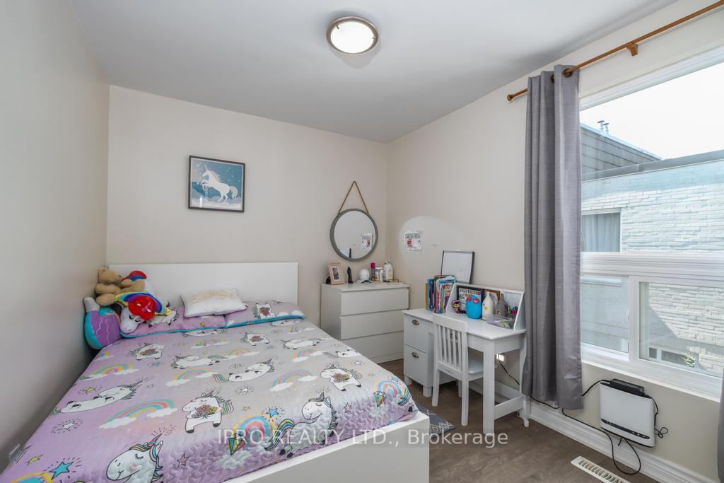 3 Bedrooms Condo at 23 Four Winds, Toronto For sale