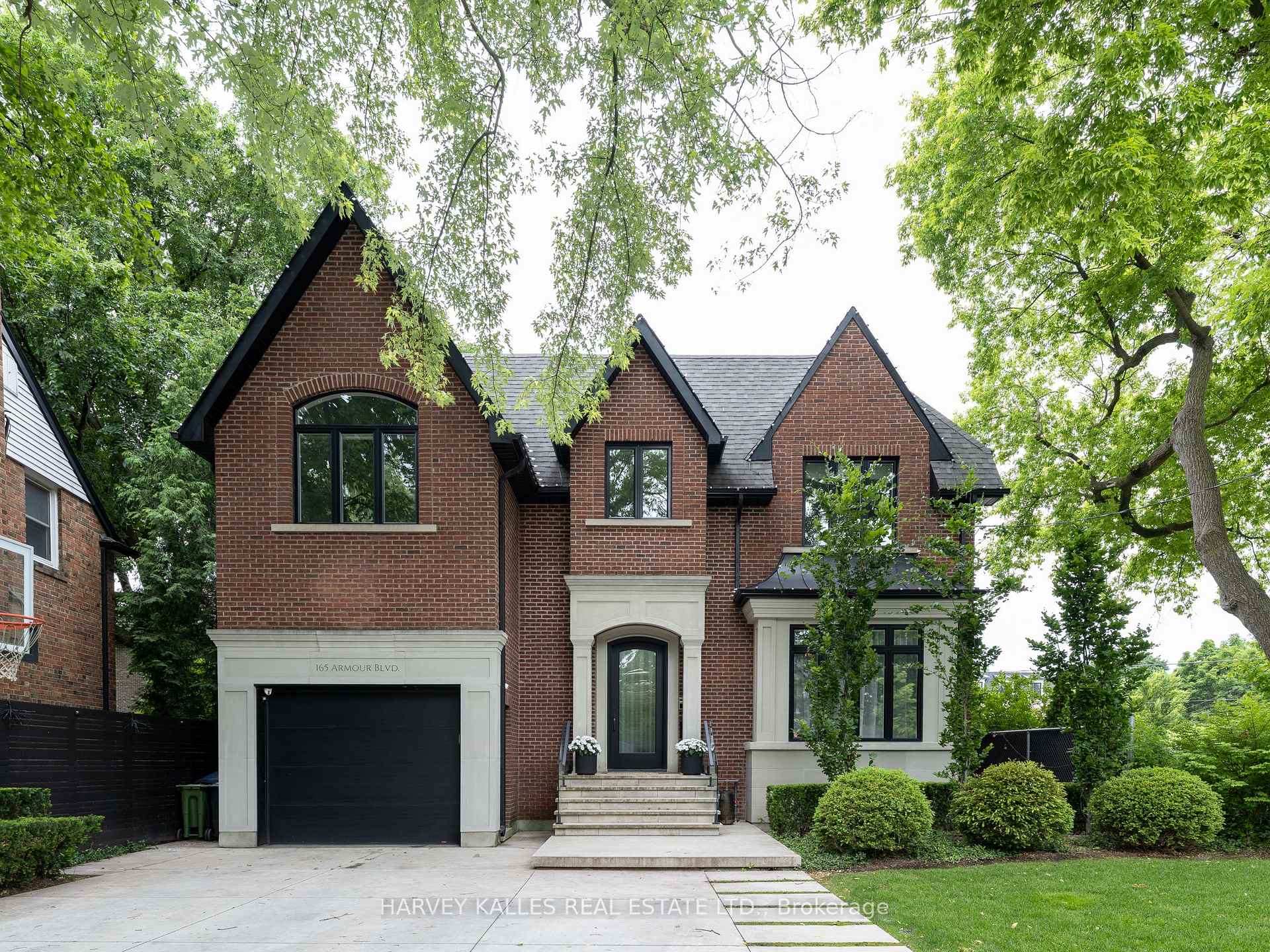 165 Armour Boulevard