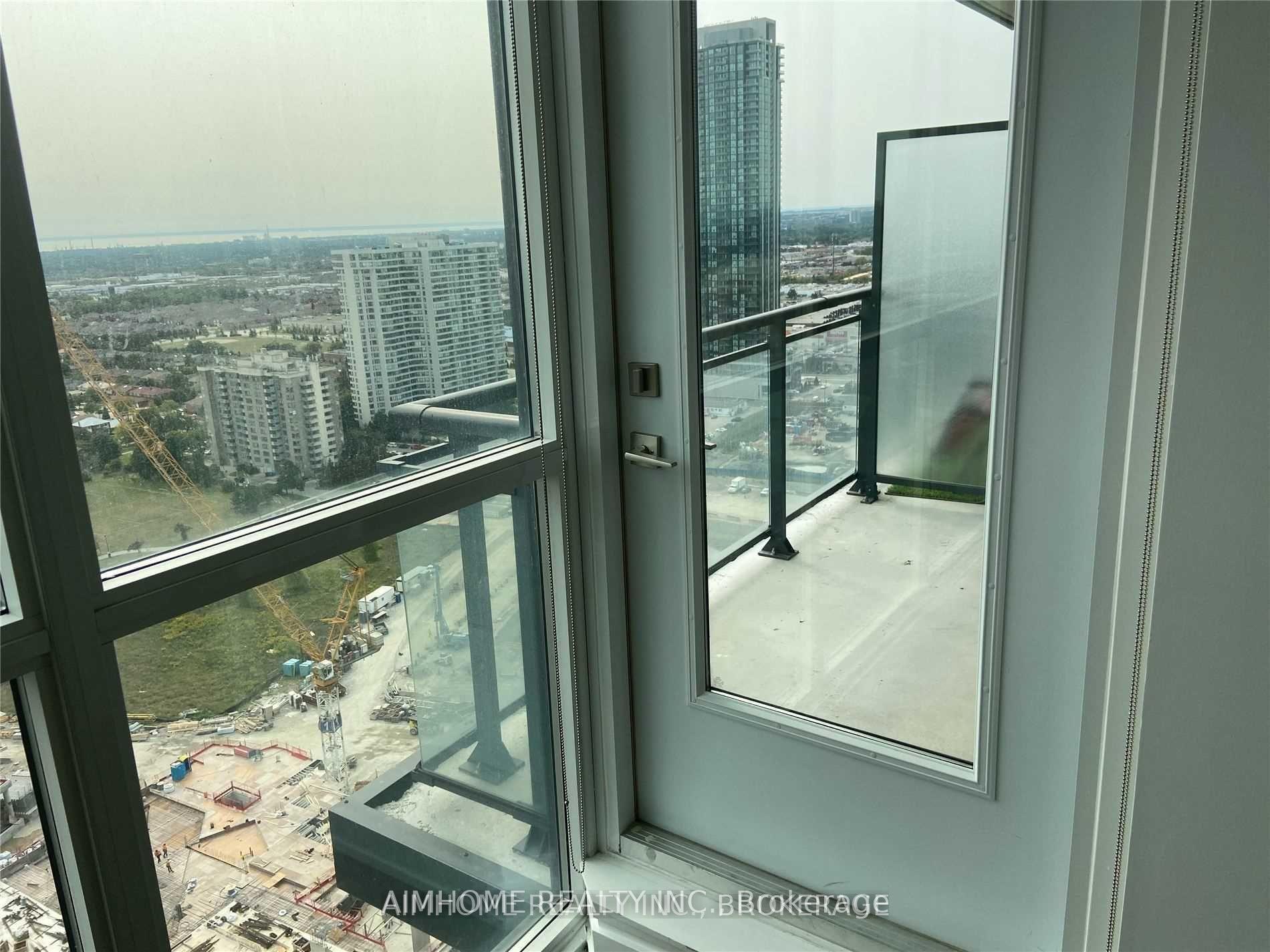 1 Bedroom Condo at 4011 Brickstone, Mississauga For sale