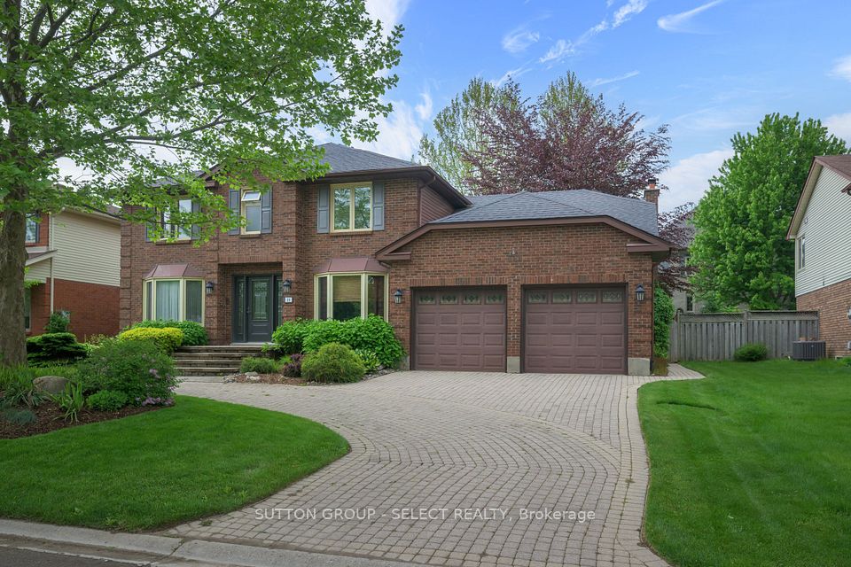10 Jennifer Gardens, London North, ON N5X 3K8