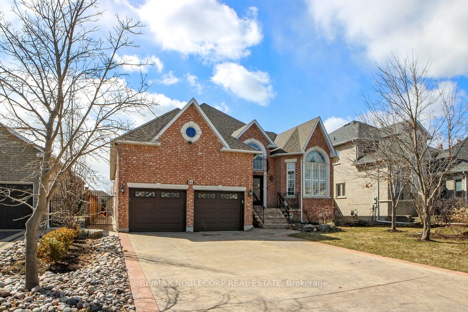 86 Novaview Crescent, Vaughan, ON L4L 9L7