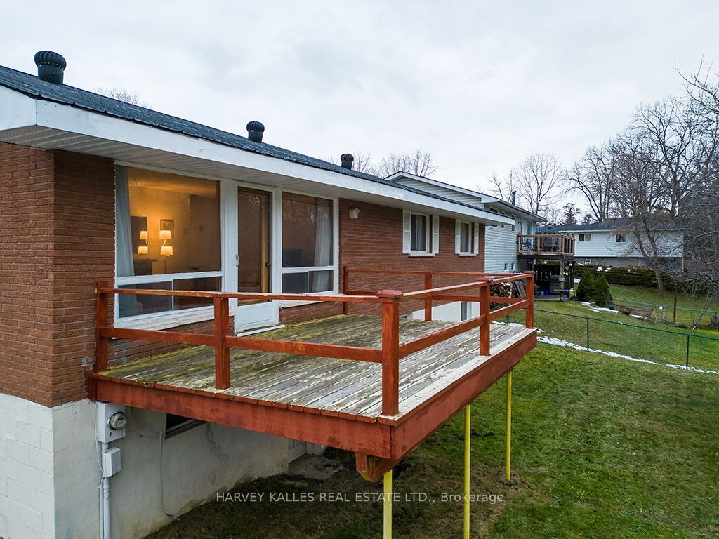 226 Weir Street