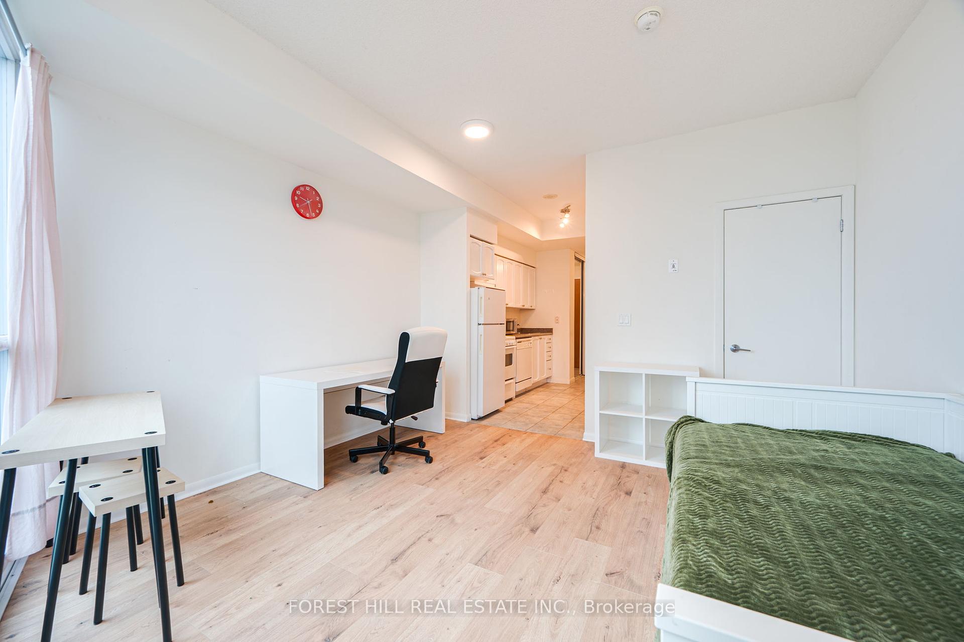 Condo at 219 Fort York, Toronto For sale
