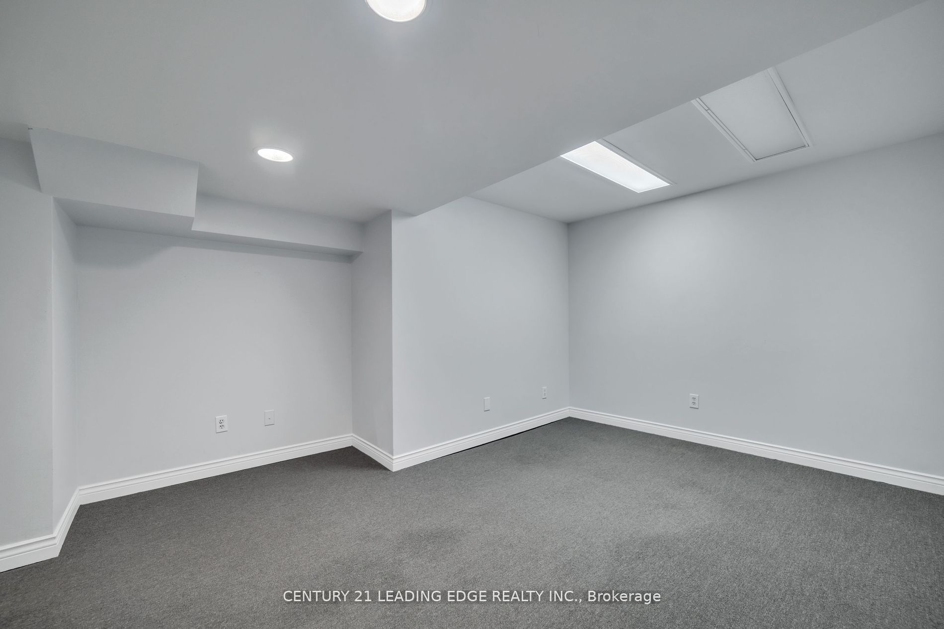 21 Rossander Court