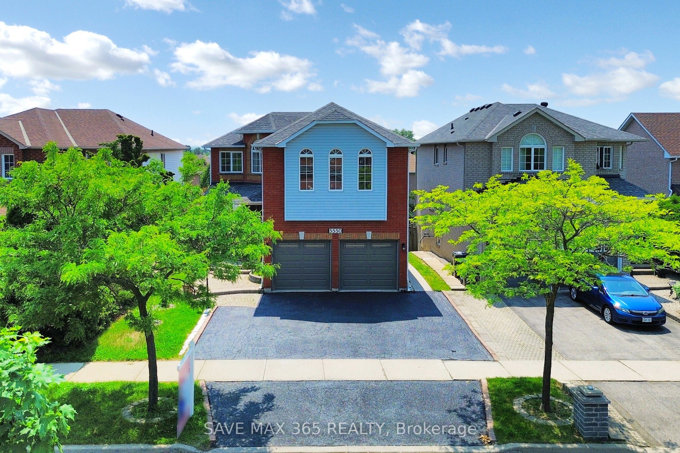 5550 Bollington Drive