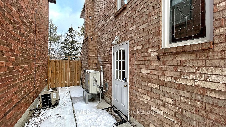 #Bsmt - 46 Bayel Crescent, Richmond Hill, ON L4S 1C3