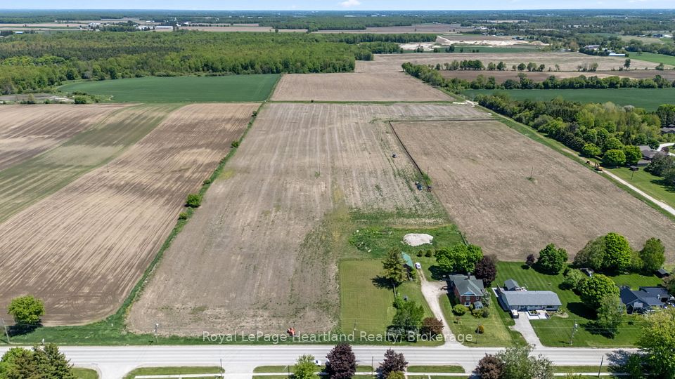 LOT 14 East