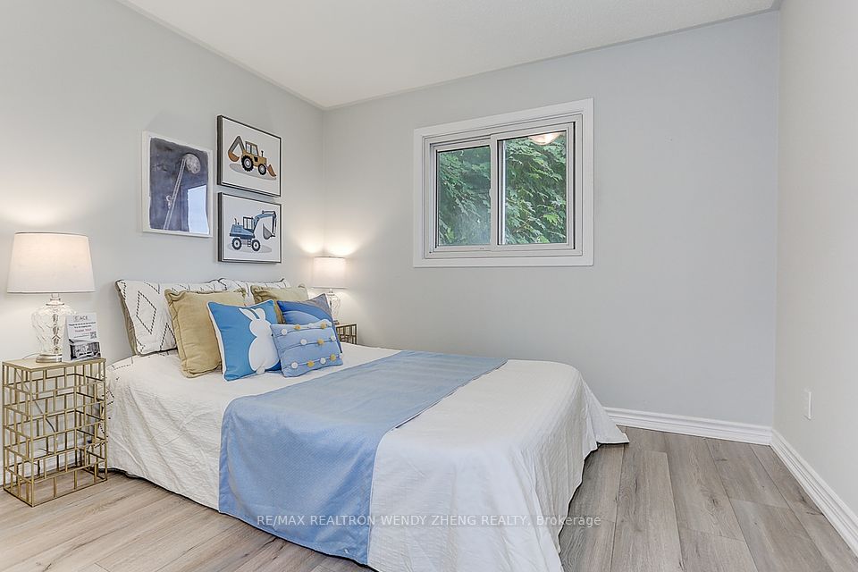 https://trreb-image.ampre.ca/zUKj4lJTsodTzJXEU-YJjteLbMtQ7Y2bsMgn8p1JULI/rs:fit:960:960/wm:.5:so:0:50:.4/wmsh:10/wmt:PHNwYW4gZm9yZWdyb3VuZD0nd2hpdGUnIGZvbnQ9JzY4Jz5SRS9NQVggUkVBTFRST04gV0VORFkgWkhFTkcgUkVBTFRZLCBCcm9rZXJhZ2U8L3NwYW4-/L3RycmViL2xpc3RpbmdzLzQwLzc4LzAzLzc4L3AvMjMxYTI2ZGItY2M1Mi00ZWRjLWFmYzEtZDMxY2YxMmFjMWEwLmpwZw.jpg