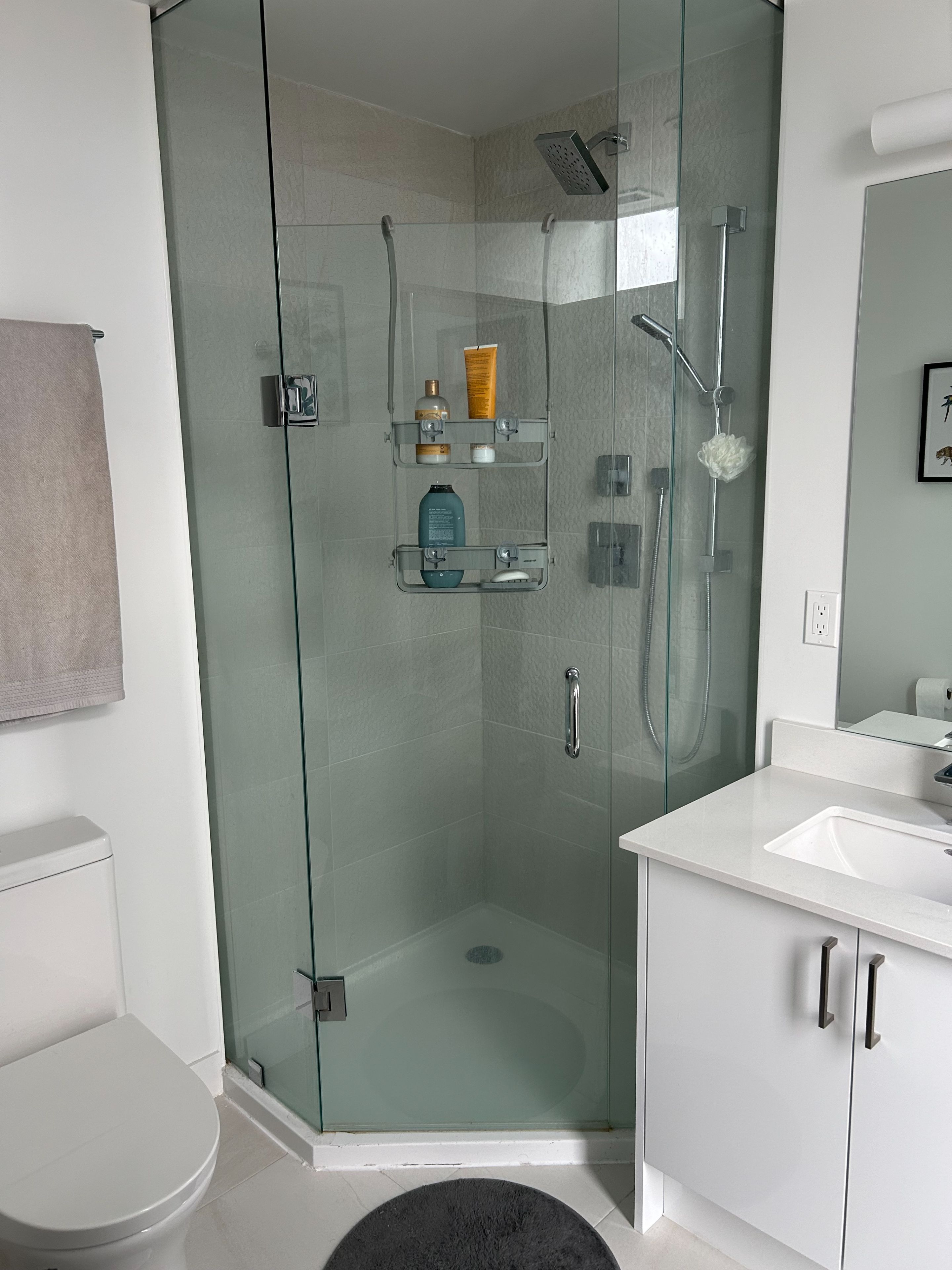 492 Eglinton Avenue E 1101