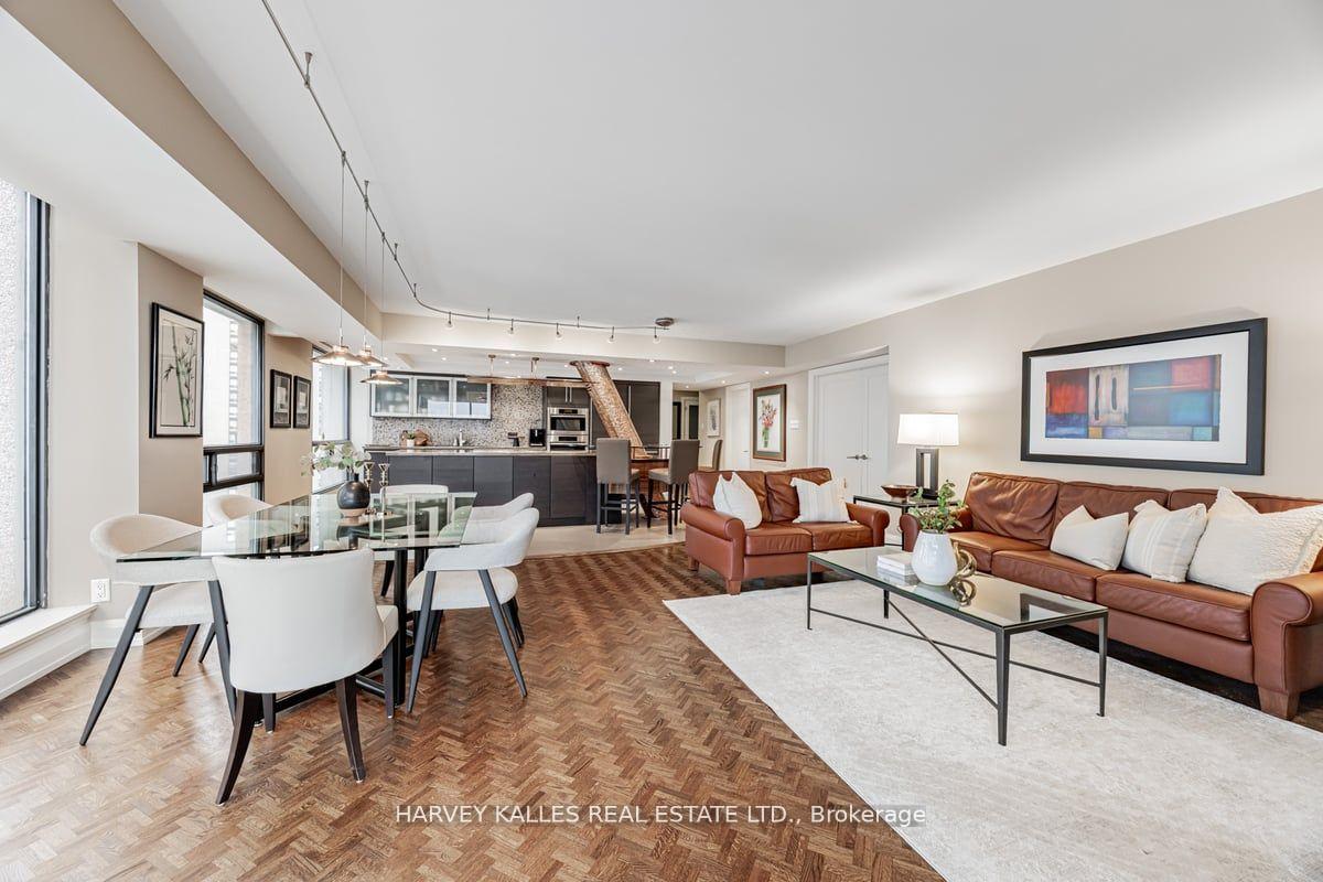 3 Bedrooms Condo at 447 Walmer, Toronto For sale