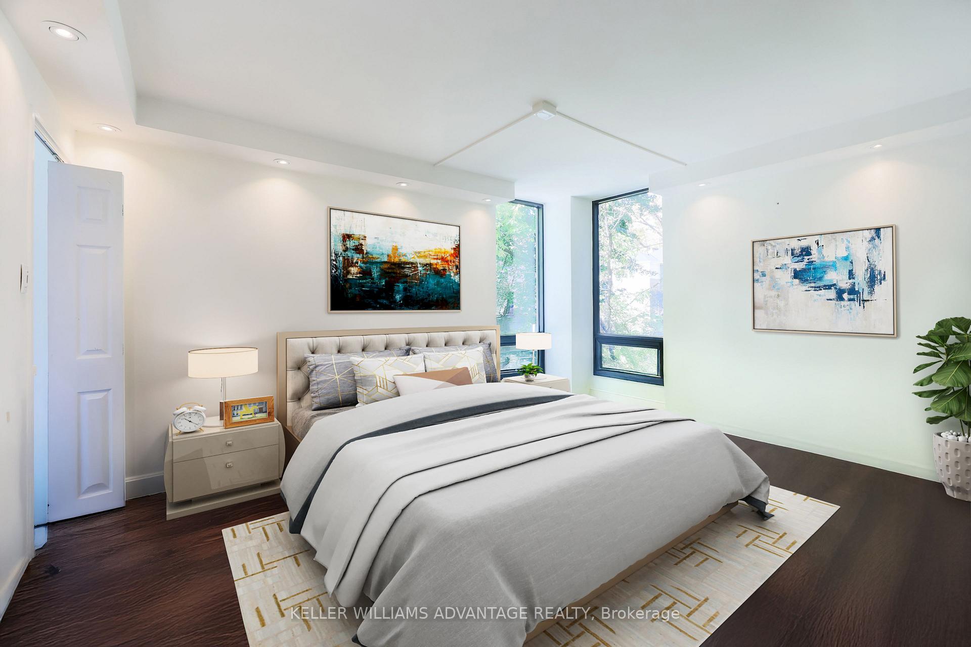 4 Bedrooms Condo at 70 Montclair,  Toronto For sale