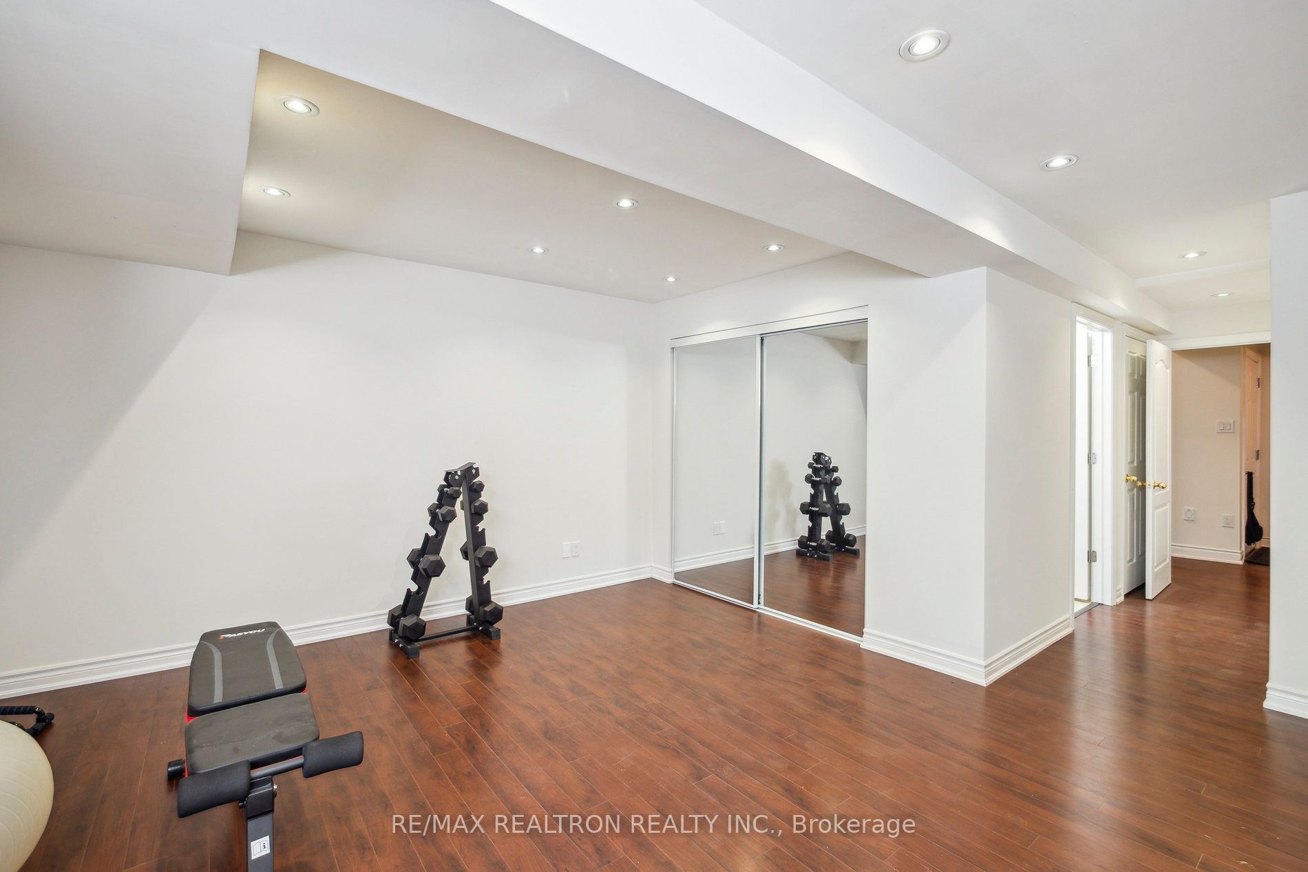 8777 Dufferin Street, #45
