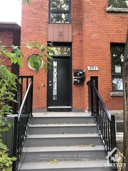 571 Mcleod Street